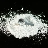 Plain white poweder